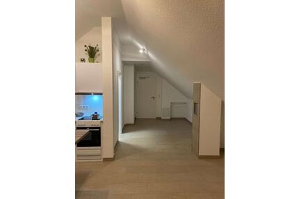 Charmante Dachgeschosswohnung im modernen Mehrfamilienhaus in Neuhof