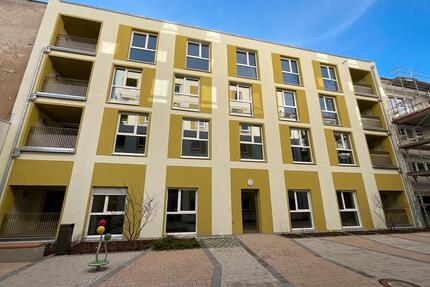 Attraktive 2-Zimmer-Wohnung mit Loggia und Einbauküche - Nürnberg Gleißhammer