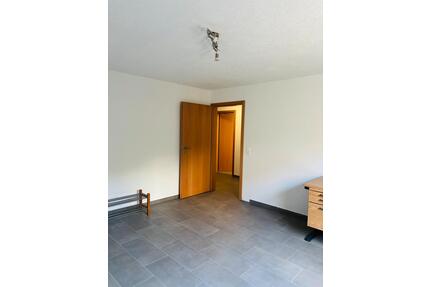 1,5-Zi.-Whg. ca. 50 qm – warm inkl. Heizung & Warmwasser - Berglen