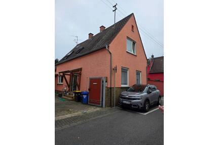 ***Achtung Einfamilienhaus in ruhiger Seitenstraße für Handwerker!*** - Ludwigshafen am Rhein Rheingönheim
