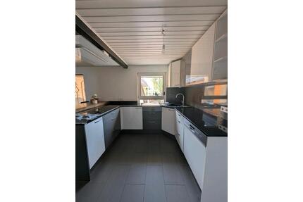 Doppelhaushälfte - 530.000,00&nbsp;EUR Kaufpreis, ca.&nbsp; 157,00&nbsp;m&sup2; in Raunheim (PLZ: 65479)