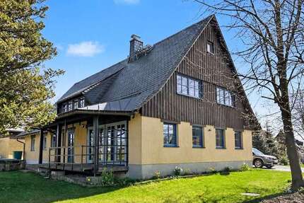 Haus zum Kaufen in Hermsdorf 439.000,00 € 280 m²