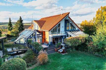 Haus zum Kaufen in Solms 829.000,00 € 301.24 m²