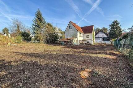 Baugrundstück mit Altbestand in Rösrath Kleineichen Ihre Chance auf den perfekten Bauplatz!