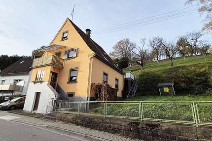 Haus zum Kaufen in Sulzbachtal 165.000,00 € 140 m²