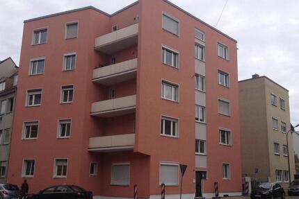 Großzügige Erdgeschoßwohnung 3 ZKDuschbad 95,5 m² - Augsburg Innenstadt