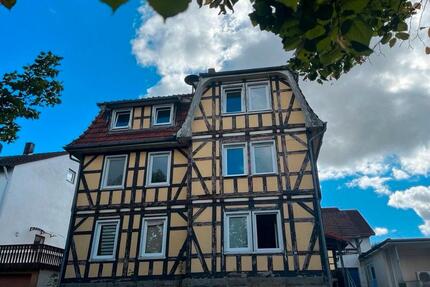 Mehrfamilienhaus mit 3 Wohneinheiten in Schenklengsfeld