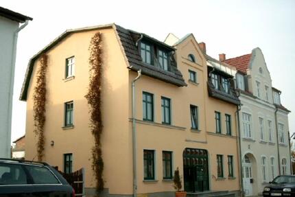 VERMIETET DBR 3 Zi. Raum Whg., Zentr., Süds., Stellpl. - Bad Doberan