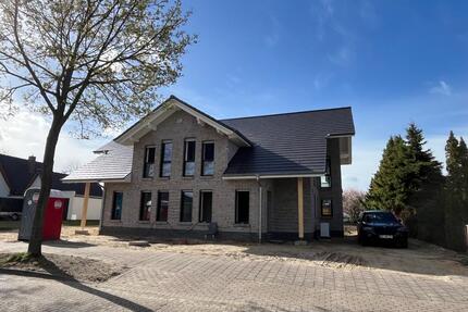 Hochwertige Neubau Doppelhaushälfte in bevorzugter Wohnlage - Weyhe