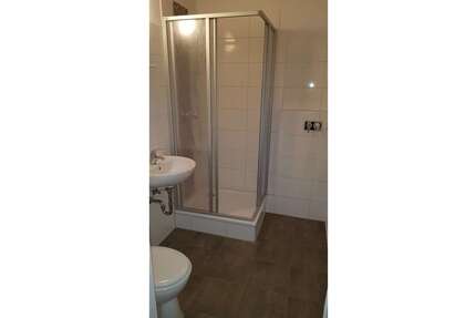 Wohnung zum Mieten in Berlin 271,47 € 32.59 m²