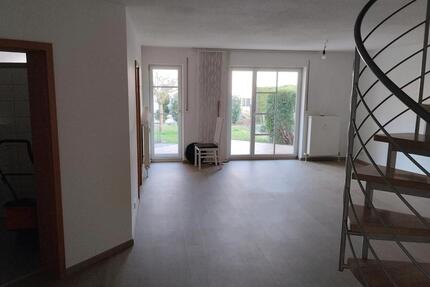 5 ZIMMER ETW, 140 M2, IN EINEM OT VON BAD FÜSSING ZU VERKAUFEN.