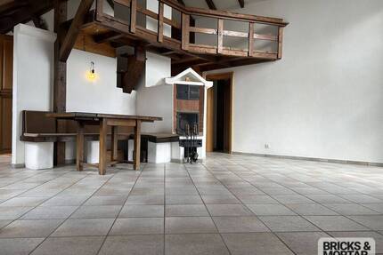 Holz, Feuer & Empore - ein Dachgeschoss der ganz besonderen Art - München Trudering-Riem