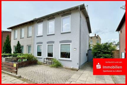 Modernisiertes kleines Stadthaus mit separater Einliegerwohnung in St. Jürgen - Lübeck