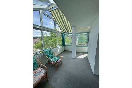 Haus zum Kaufen in Ostelsheim 395.000,00 € 118.98 m²