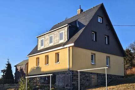Haus zum Kaufen in Kurort Seiffen 99.000,00 € 93.78 m²
