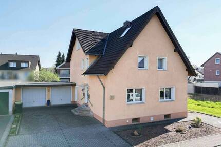 Erbbaurecht: Top gepflegtes Zweifamilienhaus mit vielseitigem Nutzungspotenzial - Troisdorf Bergheim