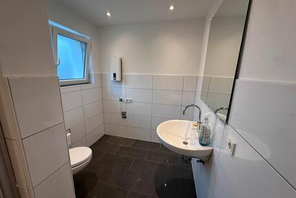 Schöne Zweizimmerwohnung mit Balkon - Velbert Langenberg