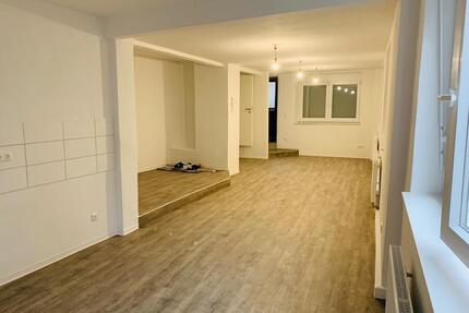 2,5-Zimmer- Erdgeschosswohnung mit EBK in Mosbach Altstadt