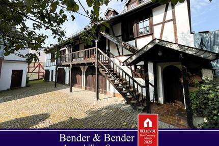 *PREISREDUZIERT* Charmantes Einfamilienhaus mit 3 Garagen in zentraler Wohnlage von Hamm Sieg!