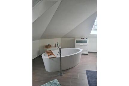 Sonnendurchflutete Maisonette-Wohnung in Innenstadt - Eutin