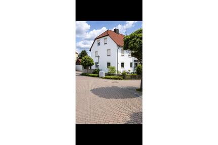 Attraktive 3 Zimmer Wohnung in Heilsbronn