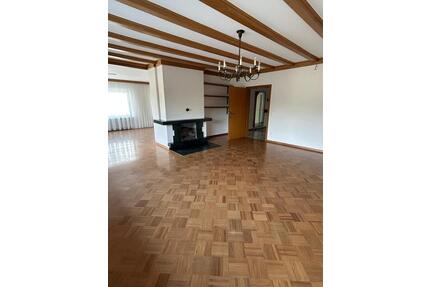 Wohnung in 56283 Halsenbach - 990,00&nbsp;EUR Kaltmiete, ca.&nbsp; 165,00&nbsp;m&sup2; in Halsenbach (PLZ: 56283)