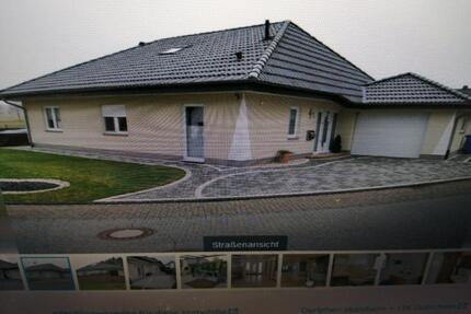 Hochwertiges Einfamilienhaus, Bungalow von Privat - Nauroth