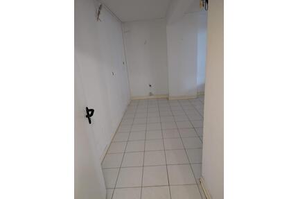 2 Zimmer Wohnung zentral gelegen - Bergheim