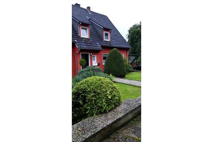 Ruhige 2,5 Zimmer Wohnung mit Balkon in Bochum-Linden