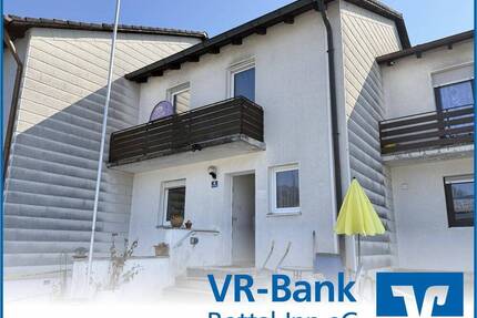 Solides Reihenmittelhaus mit Garage und Garten in Stammham