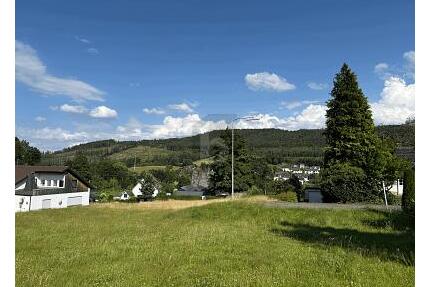 IDYLLISCHES WOHNGLÜCK MIT HERRLICHEM WEITBLICK - Kirchhundem