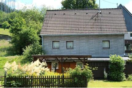 Ruhiges Landleben in Oesinghausen mit Baugrundstück - Engelskirchen
