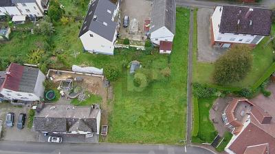 TOP LAGE, BAUGENEHMIGUNG & BODENGUTACHTEN - Gunderath