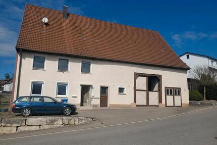 Bauernhaus mit großem Grundstück & viel Potential - Bingen