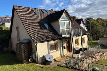 Haus zum Kaufen in Heidenheim, Hohentrüdingen 199.000,00 € 134 m²