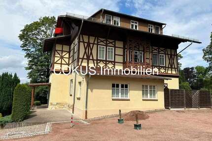 Haus zum Kaufen in Bad Liebenstein 797.000,00 € 500 m²