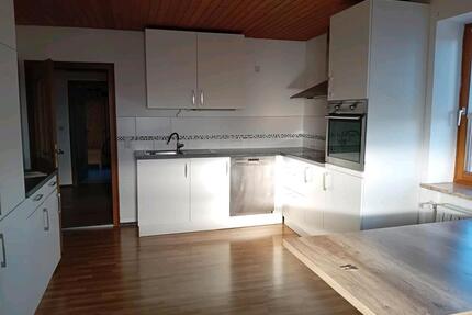 3-Zimmer-Wohnung mit Kamin und Balkon in Fürmoosen - Moosach