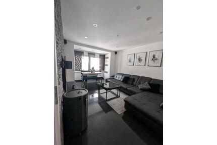 Modernes 3-Zimmer-Lichtwunder mit 2 Balkonen in LU-Süd - Ludwigshafen am Rhein Parkinsel