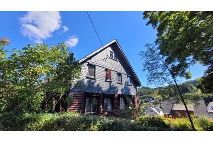 Modernes Familienhaus mit großem Garten - Klingenthal Sachsenberg