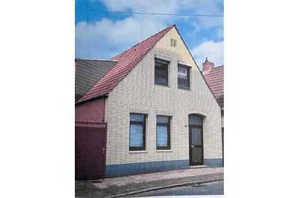 Bezugsfertiges Haus nach Kernsanierung in Bremerhaven