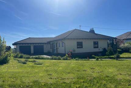 Haus zum Kaufen in Bell Hundheim 329.000,00 € 163.09 m² - Bell / Hundheim