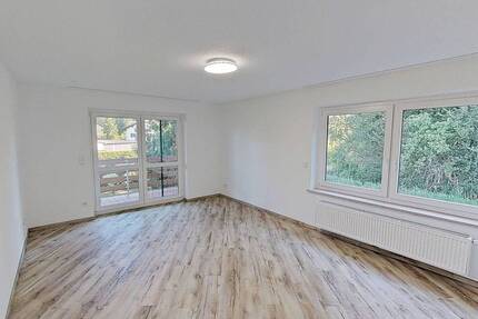 Moderne 3-Zimmer-Wohnung mit großem BALKON und EBK im staatlich anerkannten Naturerholungsort Lechbruck am See