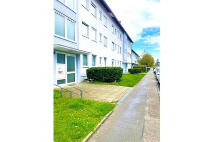 Kernsaniertes 3 Zimmerwohnung in mitten Königsbrunn