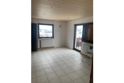 Haus mit Garten im wunderschönen Lohra-Weipoltshausen zu vermiet. - Marburg