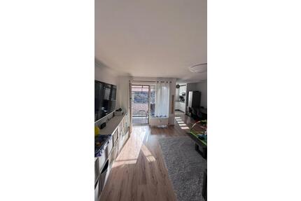 Sehr günstige Wohnung in grüner Top‑Lage !!!– Anmietung nur mit WBS für 2 Personen (65 m²) möglich - Solingen Burg