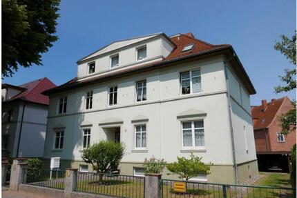 2,5 Raum Wohnung mit EBK u. Garten in Wismar (saniert in 2025)
