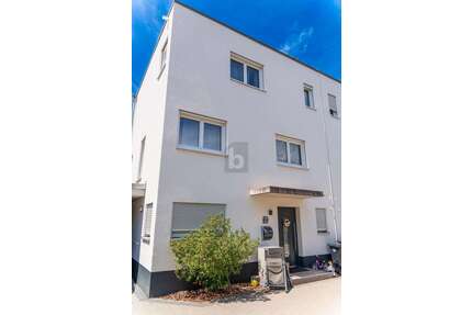 Haus zum Kaufen in Steinen 900.000,00 € 164 m²