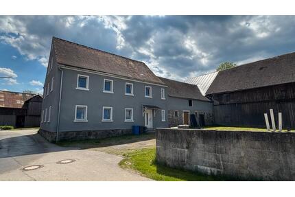 Hofstelle, Dreiseithof, Wohnhaus, Stall, Scheune - Waidhaus