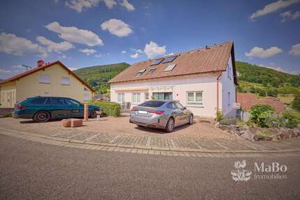 Haus zum Kaufen in Annweiler 789.000,00 € 370 m²