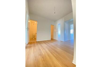 *** ERSTBEZUG NACH SANIERUNG *** Sehr helle 3-Zimmer-Wohnung *** Zentrale Lage in Marl-Drewer ***